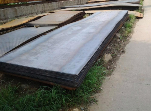 汽車大(dà)梁闆